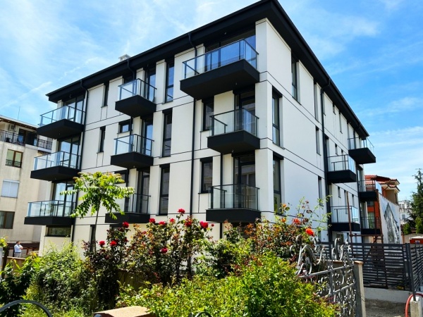 Neue 3-Zim. Wohnung am Meer in Rawda, Bulgarien