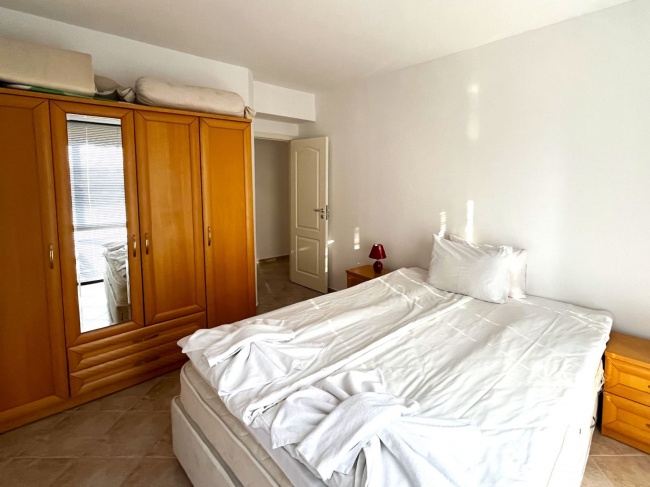 Zum Verkauf der Zweizimmerwohnung in Rawda mit Meerblick