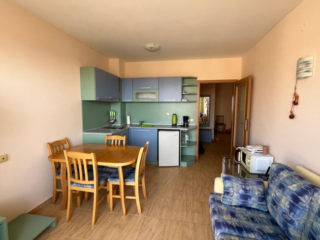2-Zimmer-Wohnung in Sweti Vlas mit Meerblick